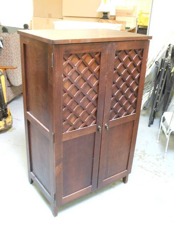 ARMOIR DESK