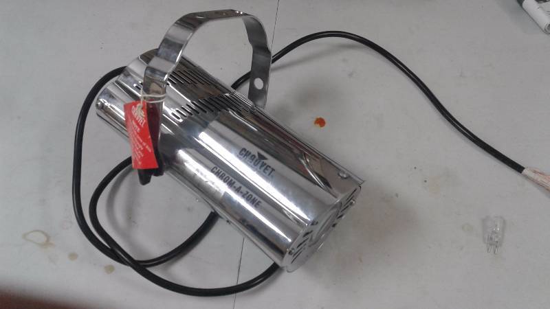 lot 26 image: Chauvet Lighting CHROM-A-ZONE Multi-colored Rotating Light Fixture TESTED NO LIGHT - FAN AND GYROSCOPE WORK