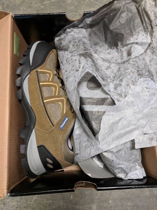 lot 32 image: Dickies Mens Solo Steel Toe Shoe Brown - 10.5