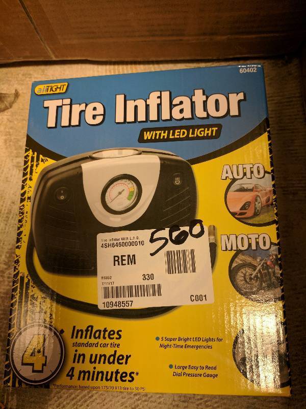 lot 560 image: Performance Tool Tire Inflator With L.E.D.