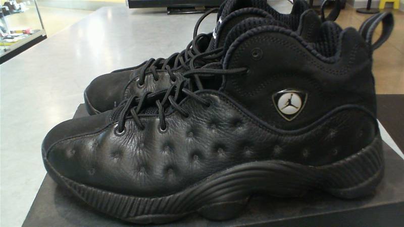 lot 757 image: NIKE JORDAN JUMPMAN TEAM II