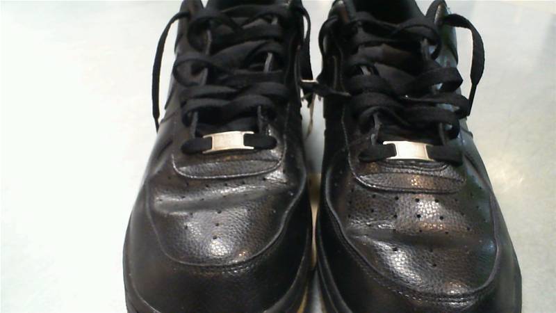 lot 904 image: NIKE AIR FORCE 1