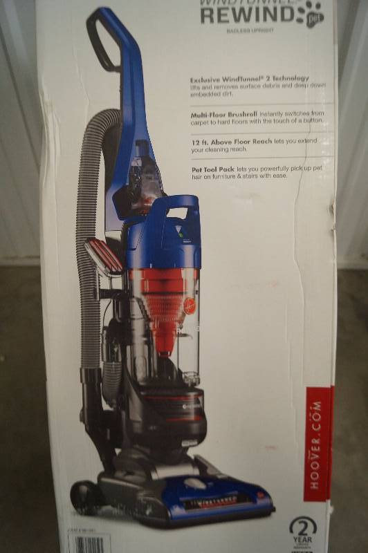 lot 26 image: Hoover Wiindtunnel Rewind PAWS Vacuum