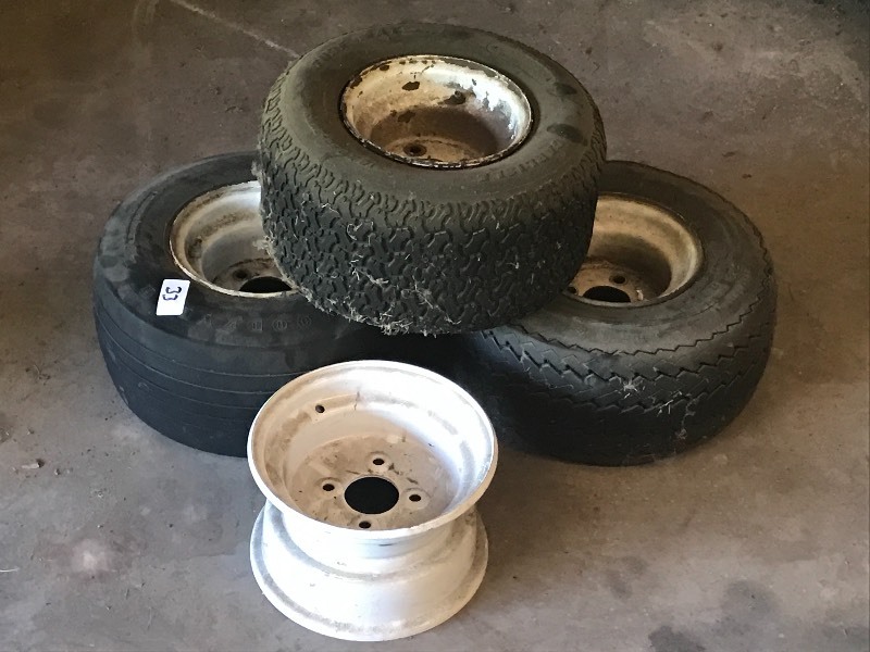 lot 33 image: Lot Of Golf Cart Tires