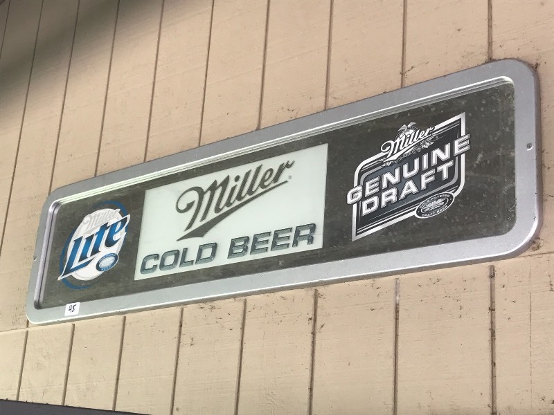 lot 45 image: Miller Beer Sign