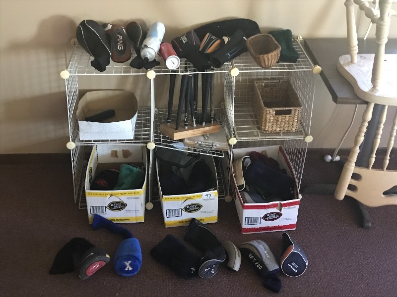 lot 47 image: Lot Of Golfing Supplies