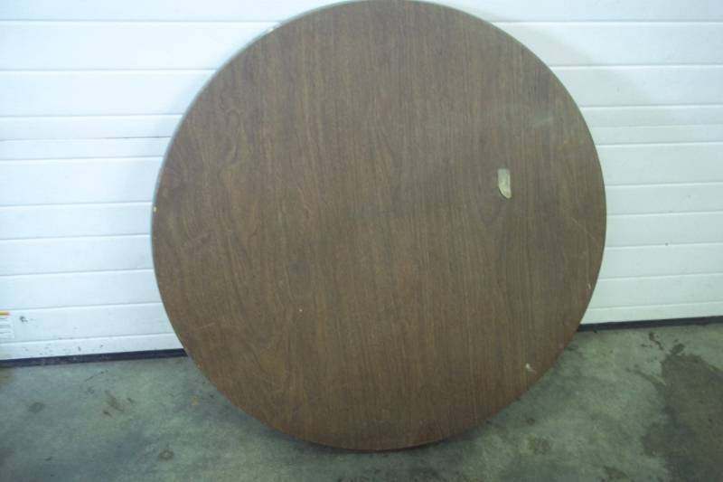 40  Round Table