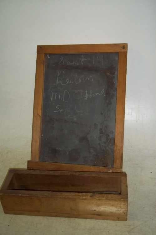 Vintage Chalkboard 20 x 16
