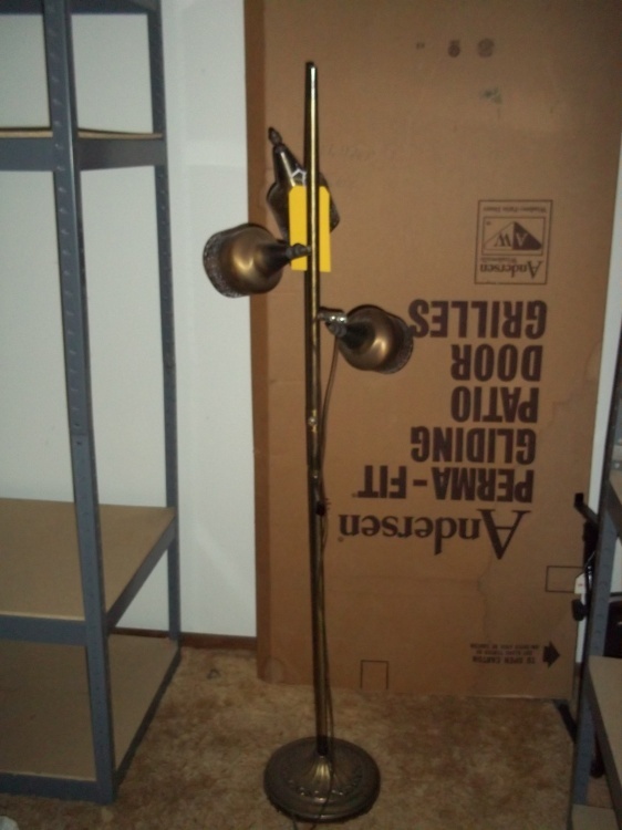 Gold 3 bulb Lamp