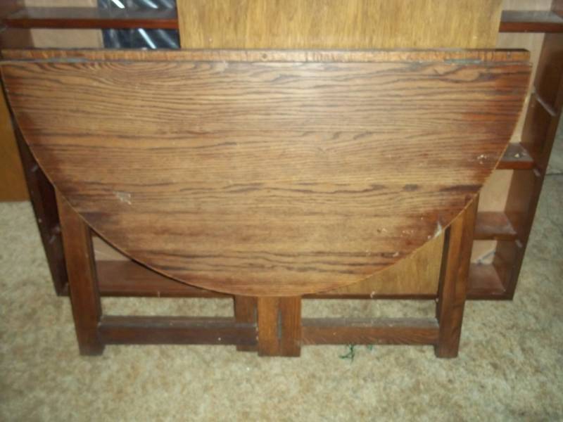 36 Round Folding wood table