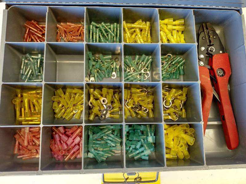 lot 69 image: IFACS Heat Shrink Terminals with Cr...