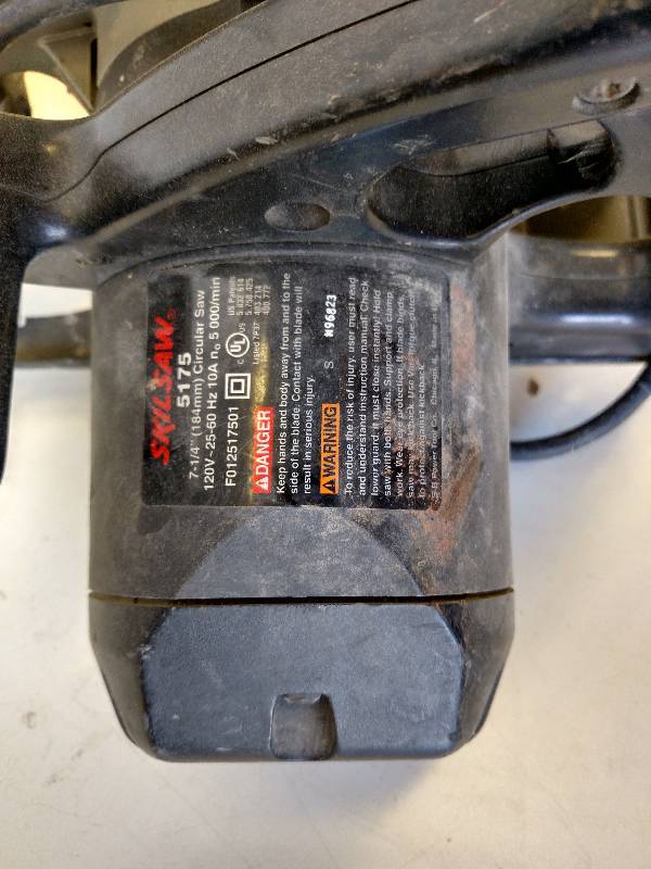 lot 85 image: Skilsaw...
