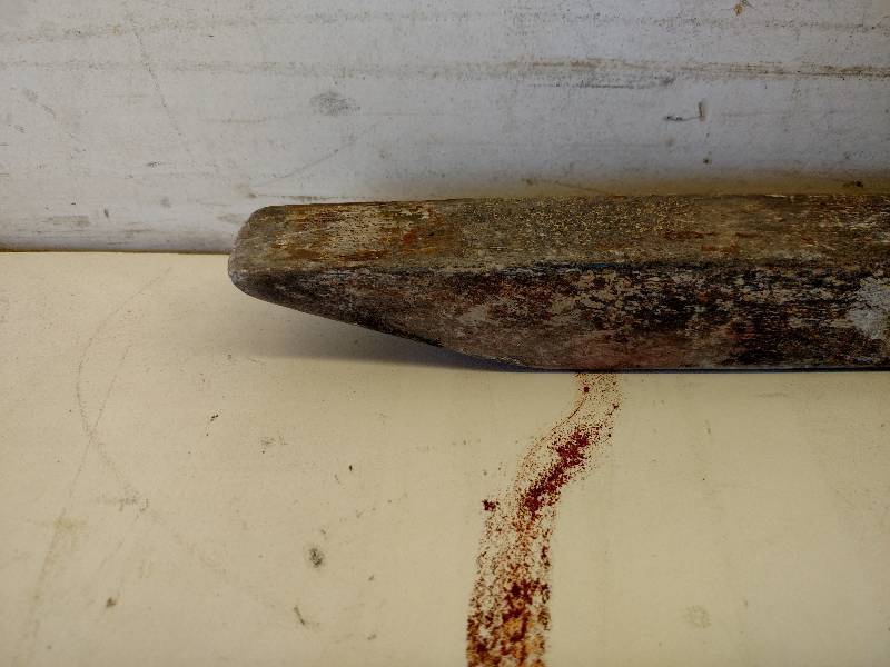 lot 111 image: 58 Pry Bar...