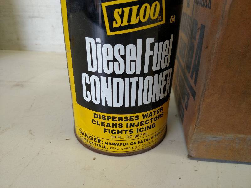 lot 189 image: (13) Quarts SILOO Diesel Fuel Condi...