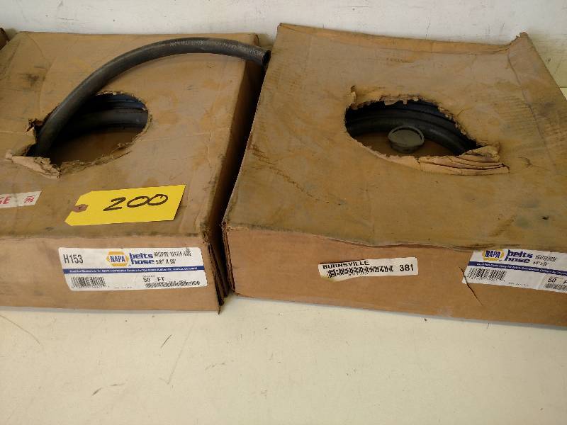 lot 200 image: Asstd 58 & 34 Heater Hoses...