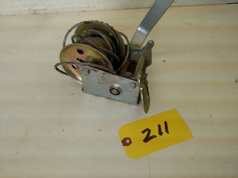 lot 211 image: Ultra-Tow 600 lb. Trailer Winch...