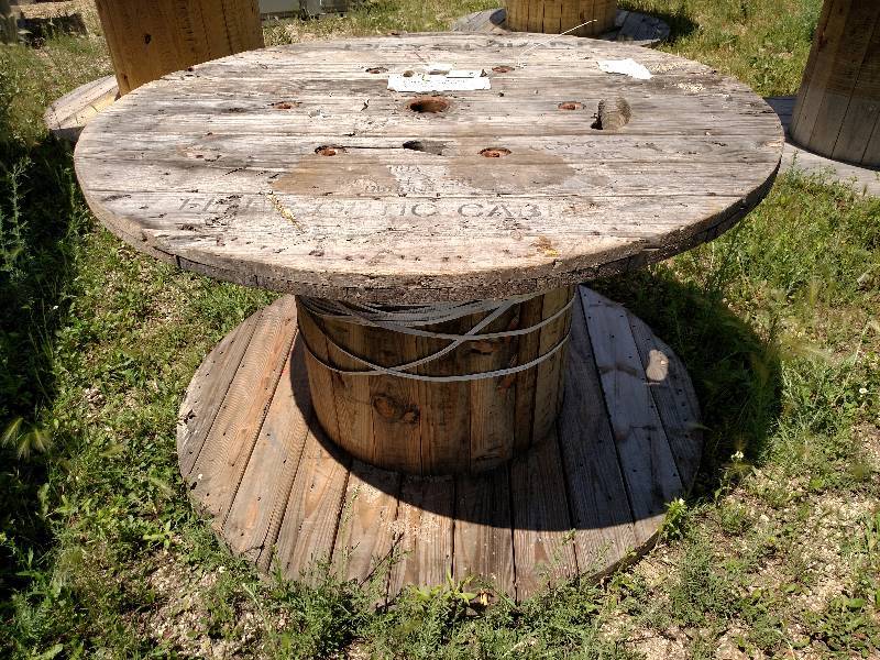 lot 25 image: Wooden Spool, 60 Diameter x 35 12...