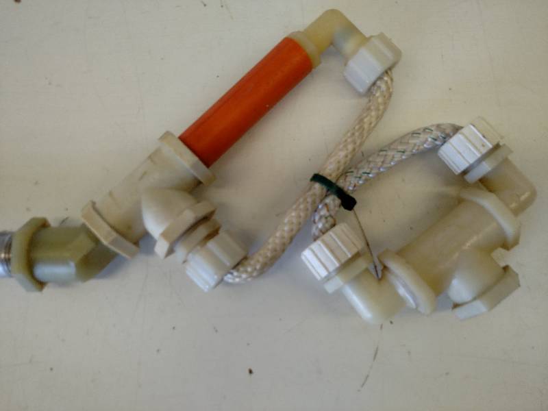 lot 44 image: Roundup U.S. Rope Wick Applicator...