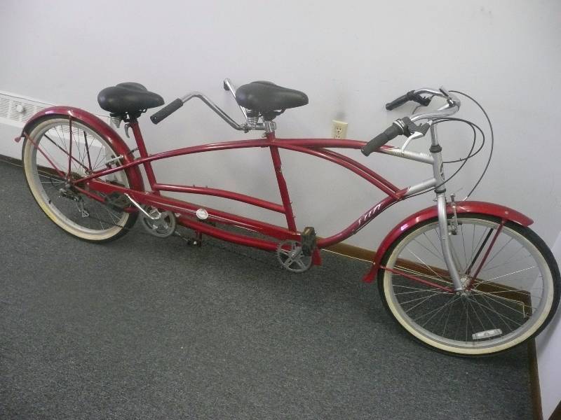 lot 15 image: Sun Bicycles Built For Two - See Pictures
