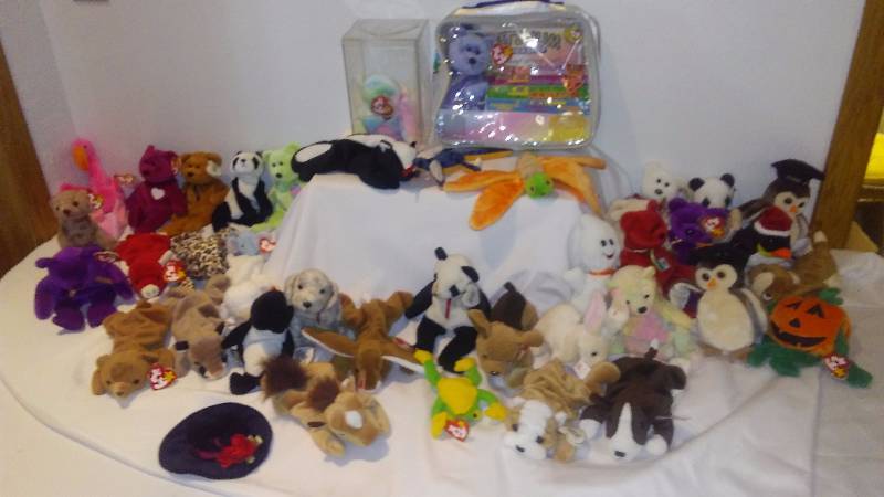 Assorted Beanie Babies (40)