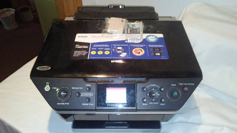 Epson RX680 All in one printer  scanner  photo quality