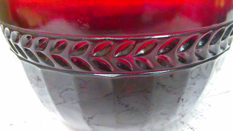 Red Bowl and Cruet Set 1876 set