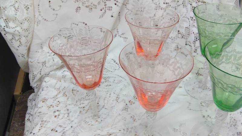 Ice Sickle Stem Wine Glasses (9)