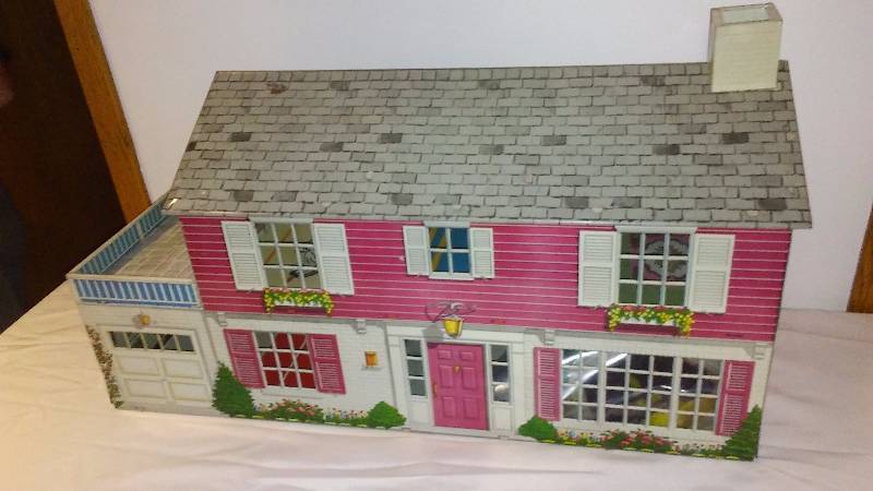 VINTAGE MARX TIN DOLL RED 2 Story HOUSE with Furniture