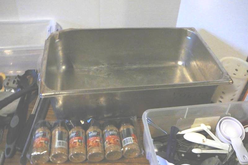 lot 19 image: NSF Pan, Kitchen utensils, seasoning