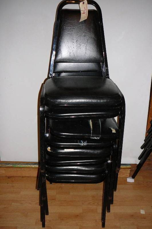 lot 79 image: 8 Chairs