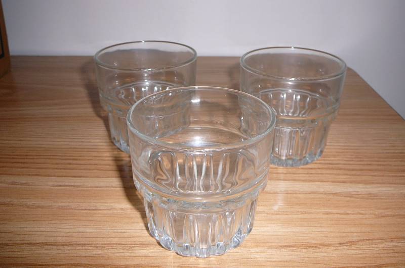 lot 121 image: Rocks Glasses New in Box