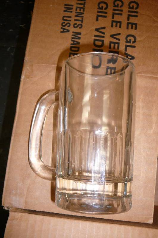 lot 314 image: Steins, 1 dozen, 10oz  Libby