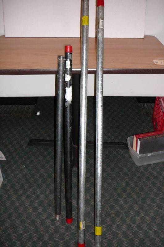 lot 138 image: Galvanized steel cut pipe