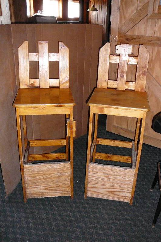 lot 160 image: 2 wooden bar