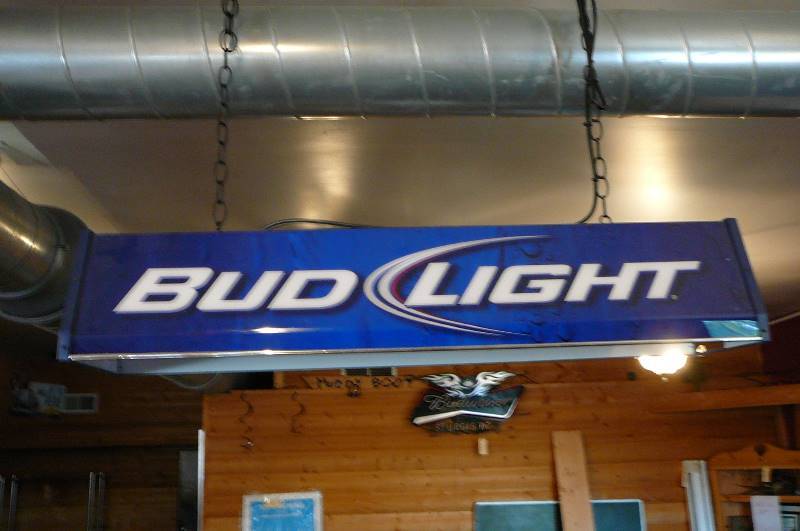 lot 181 image: Bud Light