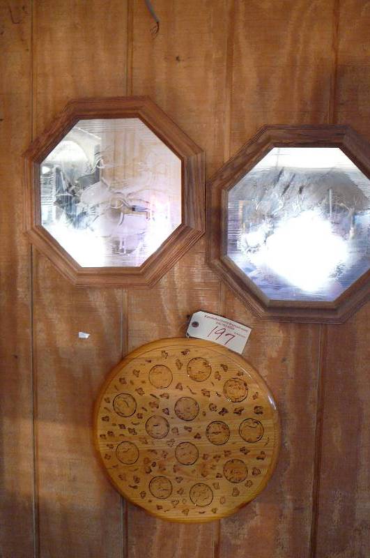 lot 197 image: Mirrors, Etched Ducks, Deer, Wooden decor
