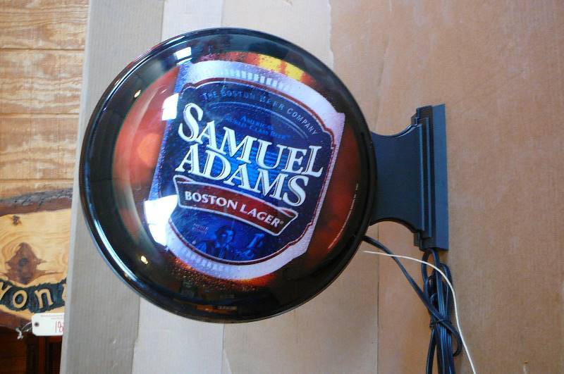 lot 232 image: Sam Adams Light