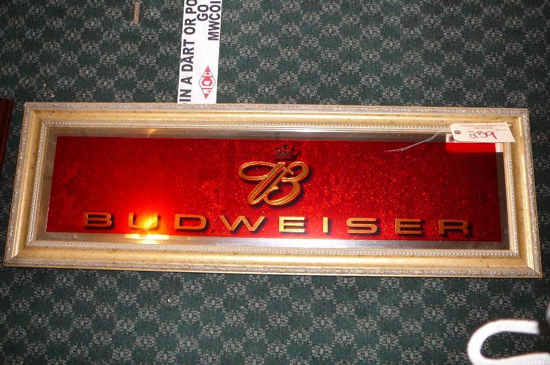 lot 259 image: Budweiser Sign