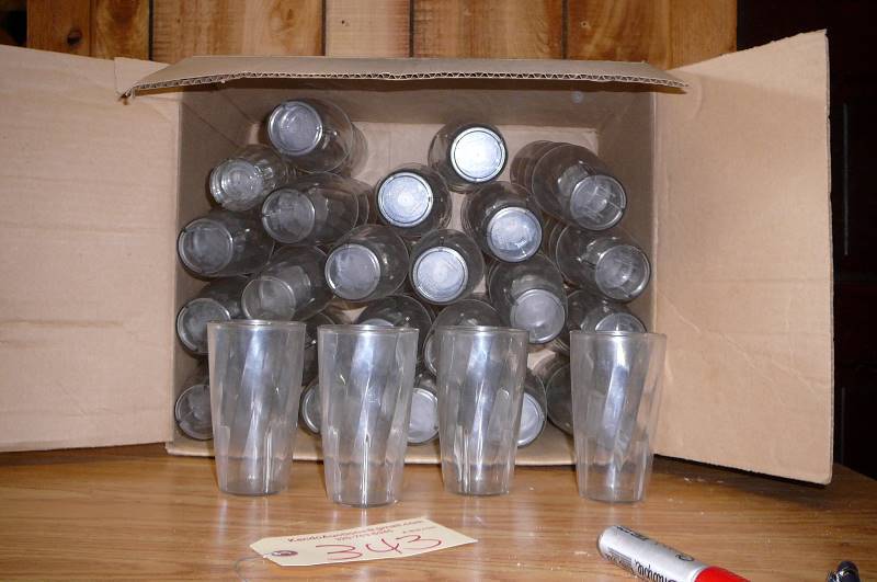 lot 343 image: Water glasses Small Plastic