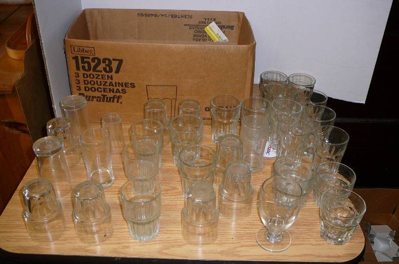 lot 356 image: Bar Glasses Assortment some