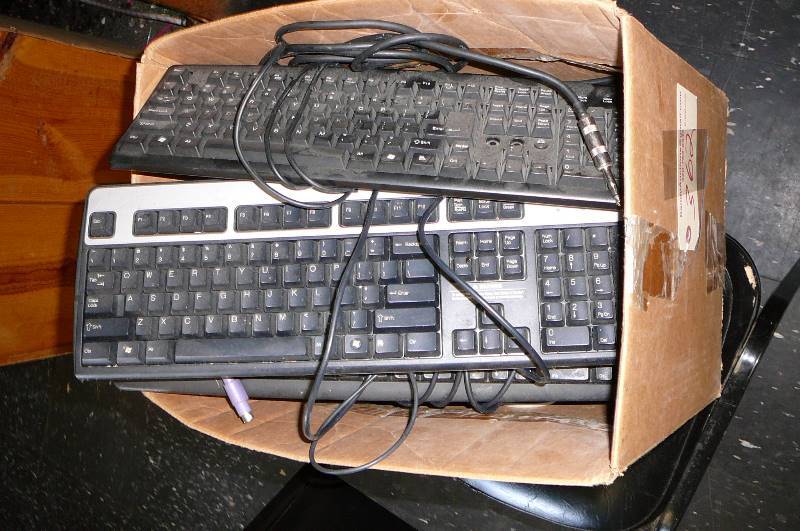 lot 362 image: Cords, Cables, Keyboards, Lot