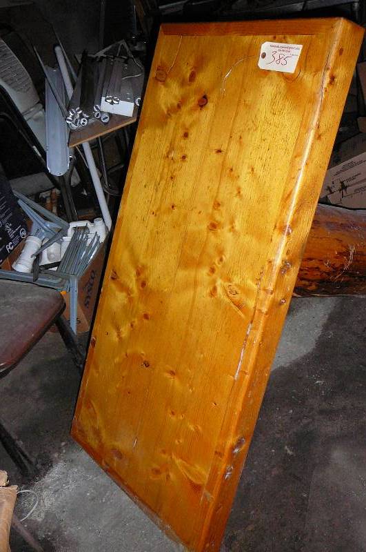 lot 385 image: Table wooden with log