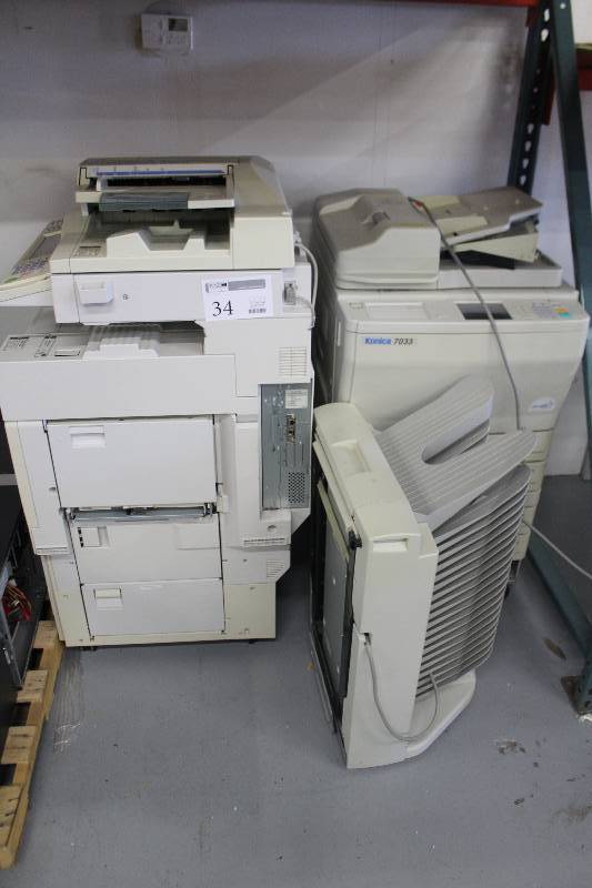 lot 34 image: Lot of (2) Printers For Parts Includes Konica 7033, Savin C3528