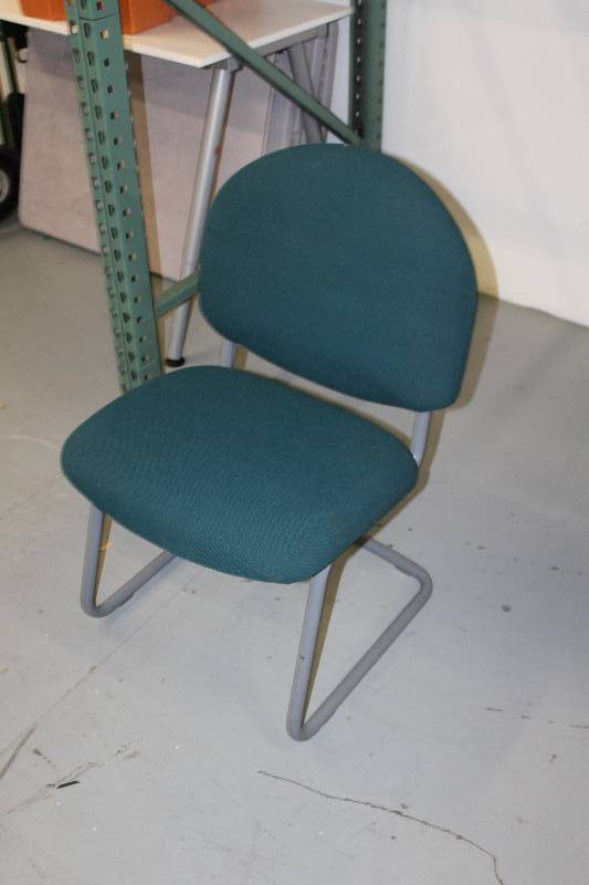lot 50 image: Lot of (2) Padded Office Chairs