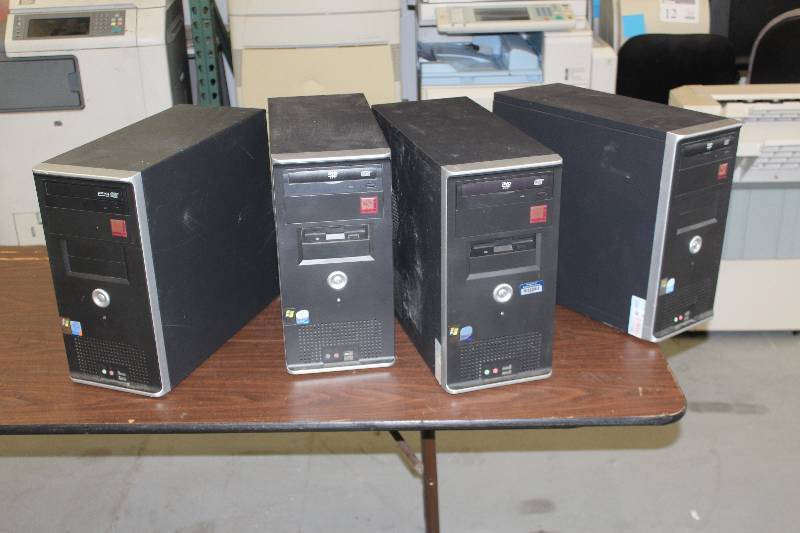 lot 40 image: Lot of (4) Dell Computer Tower Desktop