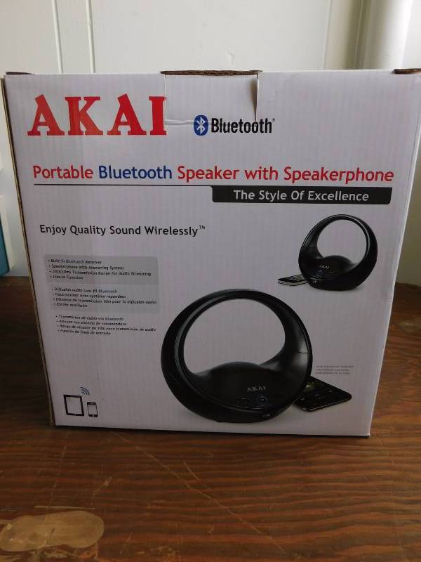 lot 32 image: 4 - NEW Akai Portable Bluetooth Speaker with Speakerphone