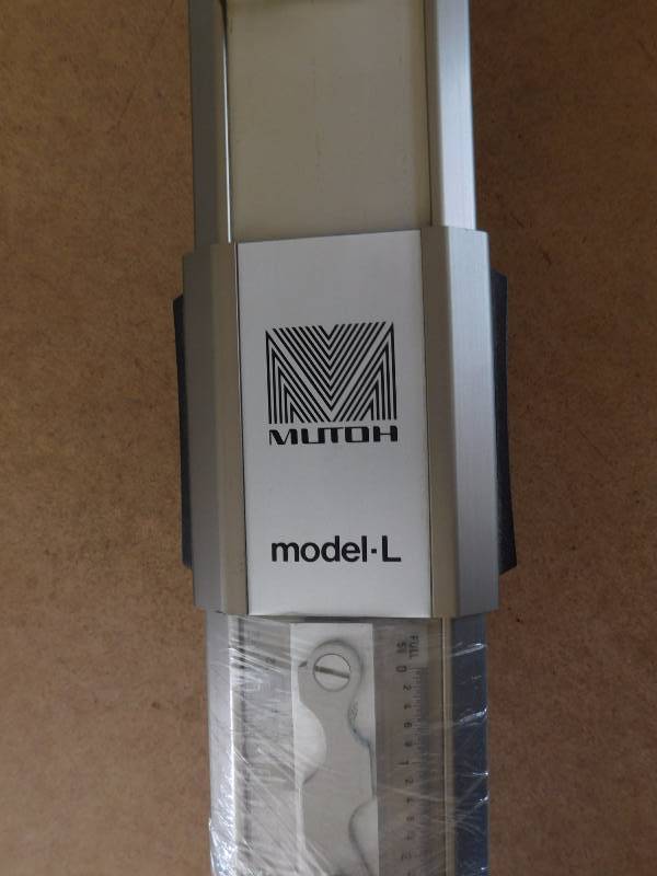 lot 37 image: Mutoh Model L, Track Drafting Machine