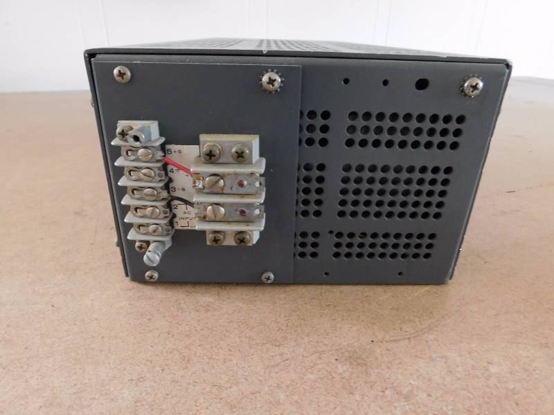 lot 40 image: Lambda Regulated Power Supply (Model #LXS-EE-15R)