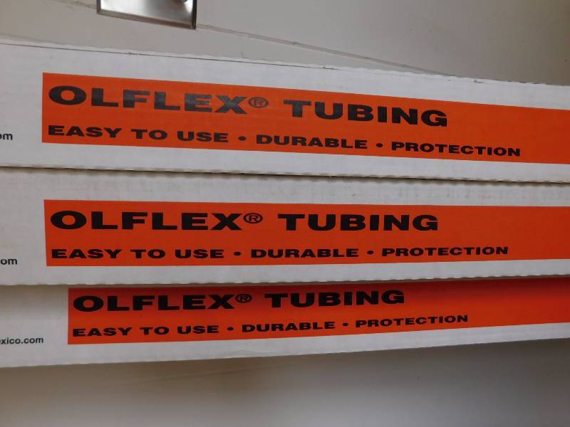 lot 44 image: NEW Olflex Heat Shrink Tubing, black, (5 total-- 2-4 x 6 and 3-3 x 6)