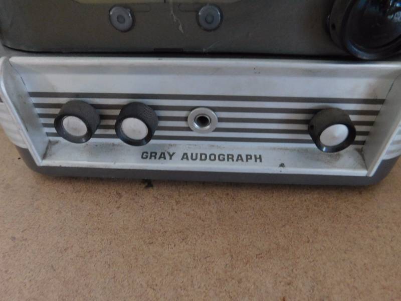 lot 48 image: Gray Audograph Vinyl Recording Device